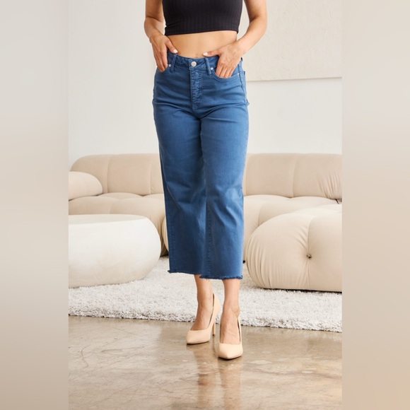 RFM Crop Chloe Tummy Control High Waist Raw Hem Jeans - Picture 12 of 16